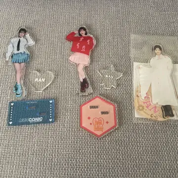 이시이 란 아크릴 스탠드 2