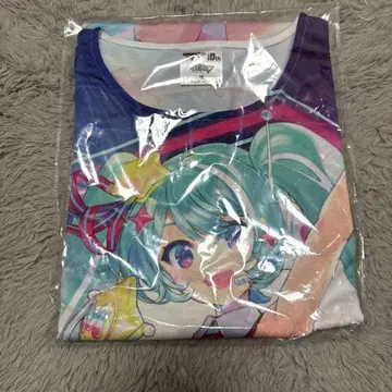 하츠네 미쿠 T셔츠 매지컬 미라이 2022