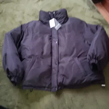 CHIP CLIP 블랙 점퍼