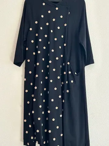 CRESCENT 꽃무늬 롱 원피스 블랙 약간 루즈한 사이즈 일본제