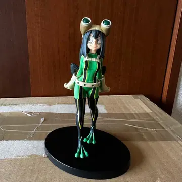 나의 히어로 아카데미아 아스이 츠유 피규어