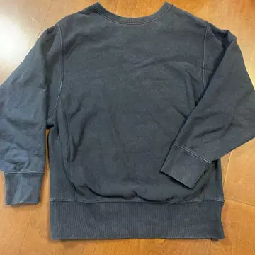 R.H. 빈티지 맨투맨