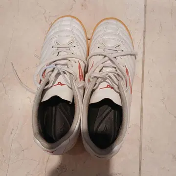 Mizuno 풋살화 화이트/오렌지