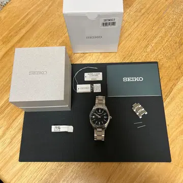 SEIKO SBTM323 블랙 문자 솔라 전파 시계 [부속품 모두 있음]