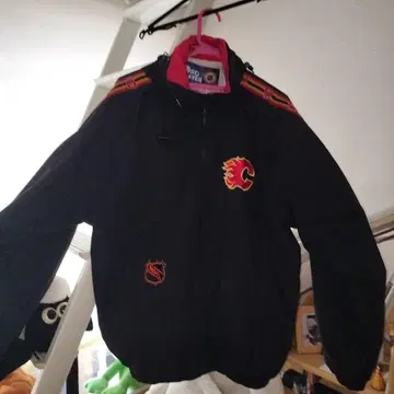 캘거리 플레임스 후드 부착 나일론 자켓 M 구제 의류