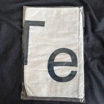 Tele 로고 페이스 타월 2025