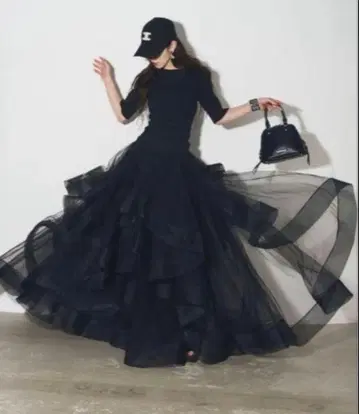 ANDREA&Co.AUBREY 볼륨 프릴 스커트