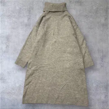 새상품급 어반리서치 로쏘 한 장으로 멋스러운 터틀넥 원피스 BE