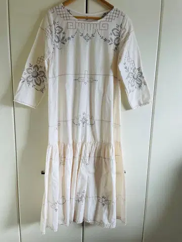 빈티지 크로스 리메이크 원피스 플레어 원피스