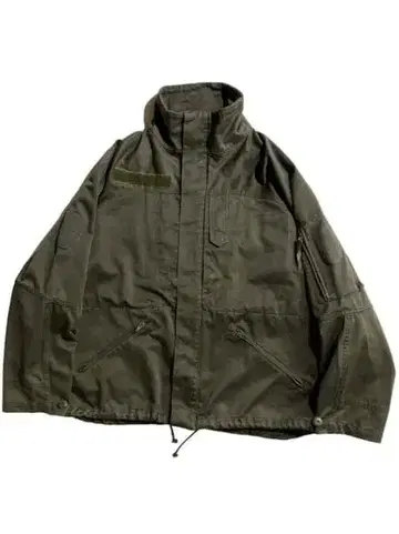 오스트리아 밀리터리 파라트루퍼 재킷 구제 의류