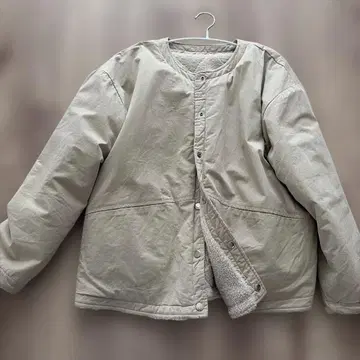 베이지 리버서블 보아 자켓