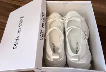 OLIVE des OLIVE 레이스 발레 슈즈