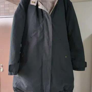 리버서블 다운 자켓 S 사이즈 블랙 베이지