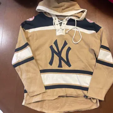 47 뉴욕 양키스 후드 부착 후드티