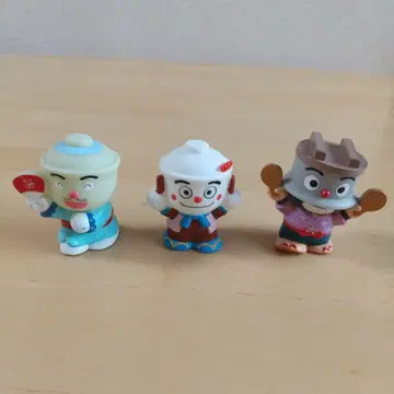 모두 모여라 호빵맨 카츠돈맨 텐돈맨 카마메시돈