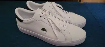 라코스테 POWERCOURT GRPH 225 1 SMA 28.0cm