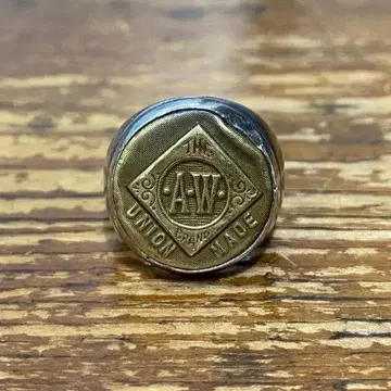 CANDY DESIGN & WORKS 빈티지 체인지 버튼 반지