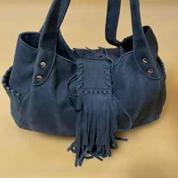 TRES 트레 다크 블루 가죽 프린지 핸드백 스터드 Y2K