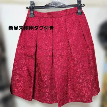 새상품 스윙 레드 플레어 스커트 자카드