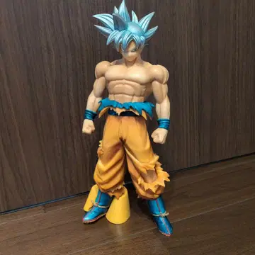 드래곤볼 손오공 무의식의 극의 피규어