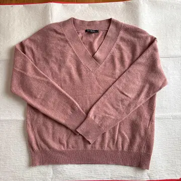 23구 캐시미어 혼방 스웨터 M