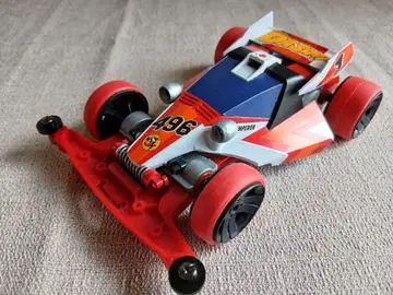 미니 사륜구동 돌진 1호 엠퍼러