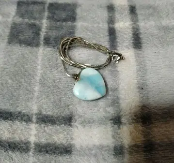 라리마 하트형 목걸이