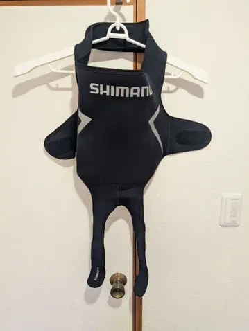 시마노 SHIMANO 힙 가드 블랙