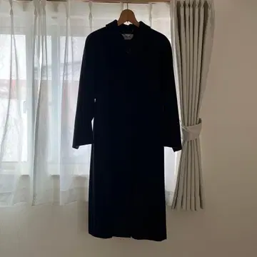 DILYme 블랙 롱 코트