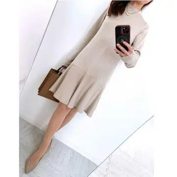 [새상품급] 정가 27,000엔 DEICY 사이즈F 뒷 리본 니트 원피스