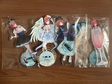 5등분의 신부 나카노 미쿠 아크릴 스탠드 4개 세트 (캐러토 복권 등)