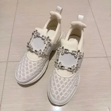 통굽 스니커즈 화이트 비쥬 장식 24cm 한국 스타일 깔끔한 슬립온