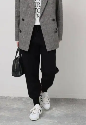 저널 스탠다드 리룸 니트 조거 팬츠 블랙