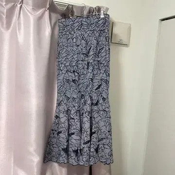 SNIDEL 커팅 레이스 머메이드 스커트