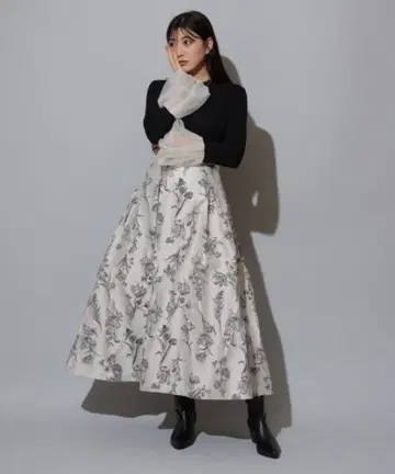 [새상품급] 마이 스트라다*주이 자카드 스커트