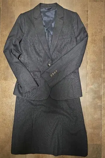 neZque 수트 스커트 2세트