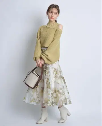 [새상품급] 아푸와이저 리셰*블라드 프린트 스커트