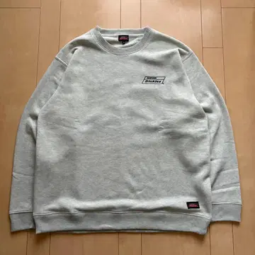 Dickies 맨투맨 트레이닝복 박스 실루엣