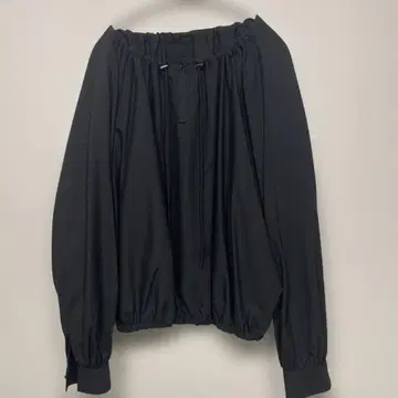 SIWALY 블랙 오프숄더 셔츠 38