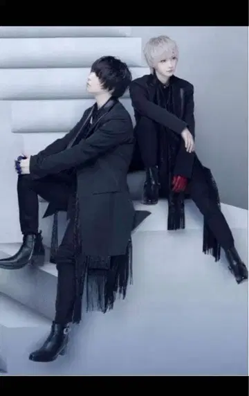 After the Rain 점포 혜택 포스터