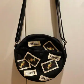 PINK HOUSE 원형 숄더백 블랙 미사용 새상품 완판템