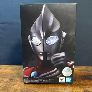 S.H. 피규아트 진골조제법 울트라맨 티가 파워 타입