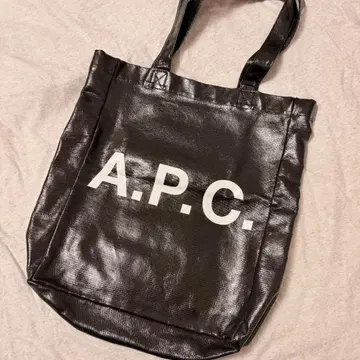 APC 아페쎄 블랙 토트백