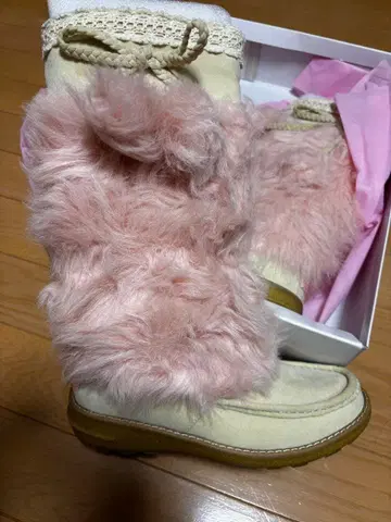 LIZ LISA 리즈리사 핑크 퍼 부츠 Y2K