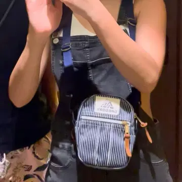 GREGORY 스트라이프 숄더백 네이비