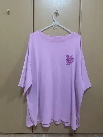 핑크 오버 사이즈 로고 티셔츠