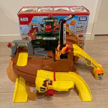 토미카 돌이 데구르르! 빅 공사장