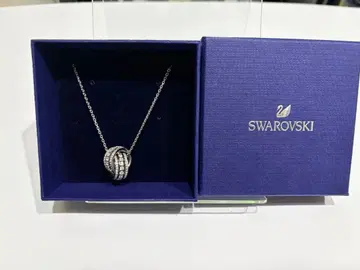Swarovski 실버 목걸이 공 모양