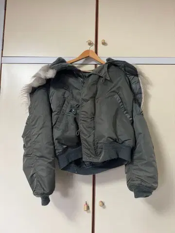 N-2B 밀리터리 자켓 L 사이즈 그레이