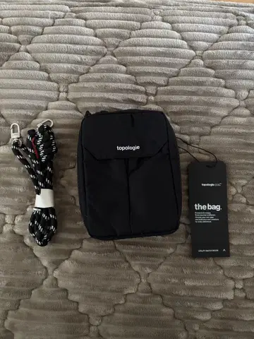 topologie 블랙 사코슈